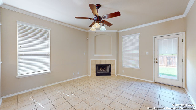 Image 33 of 40 For 2617 Crusader