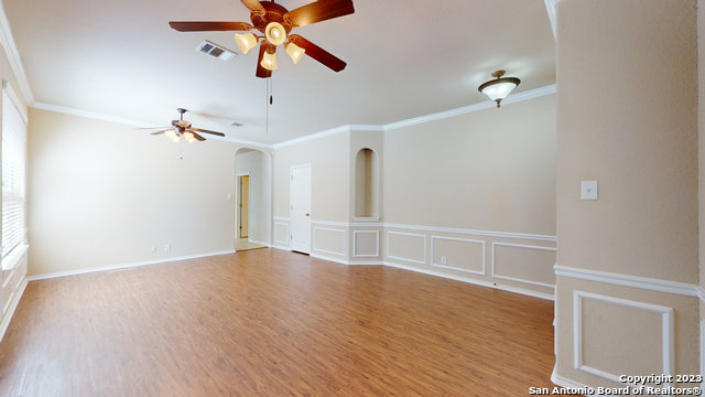 Image 5 of 40 For 2617 Crusader