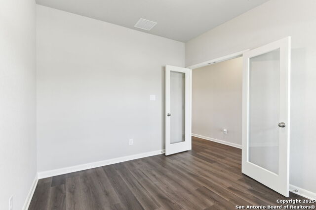 Listing photo id 23 for 4516 Appaloosa Crest