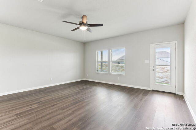 Listing photo id 1 for 4516 Appaloosa Crest
