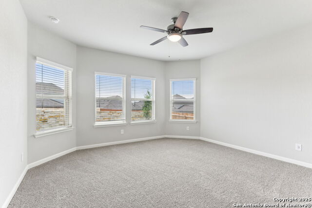 Listing photo id 42 for 4516 Appaloosa Crest