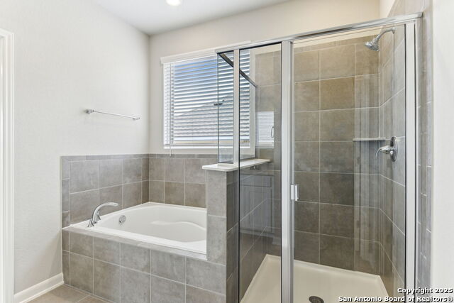 Listing photo id 6 for 4516 Appaloosa Crest