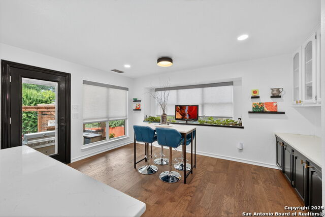 Image 15 of 40 For 15662 Robin Ridge