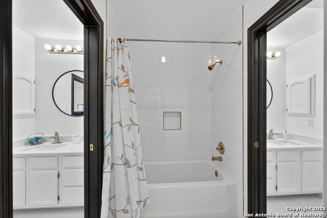 Image 31 of 40 For 15662 Robin Ridge