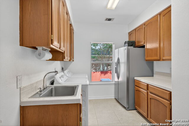 Image 34 of 40 For 15662 Robin Ridge
