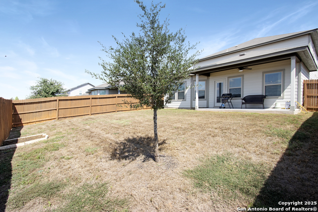 Image 31 of 33 For 1226 William Crest