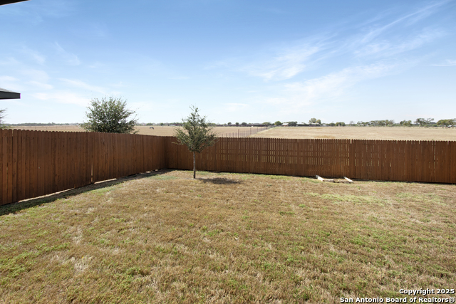 Image 33 of 33 For 1226 William Crest