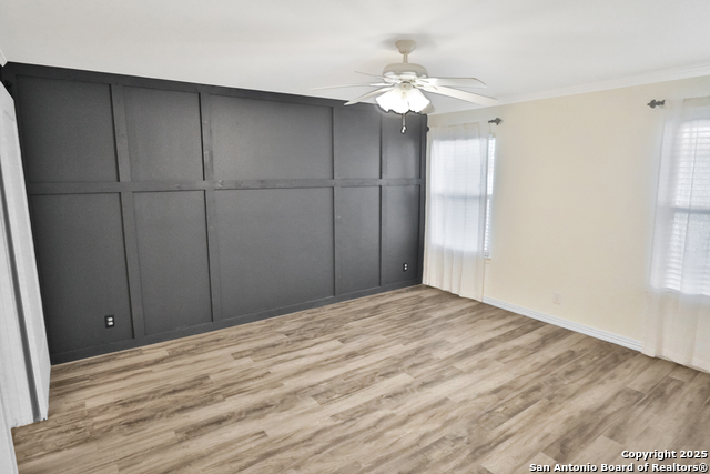 Image 13 of 30 For 5851 Spring Crossing