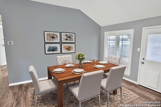 Image 7 of 30 For 5851 Spring Crossing