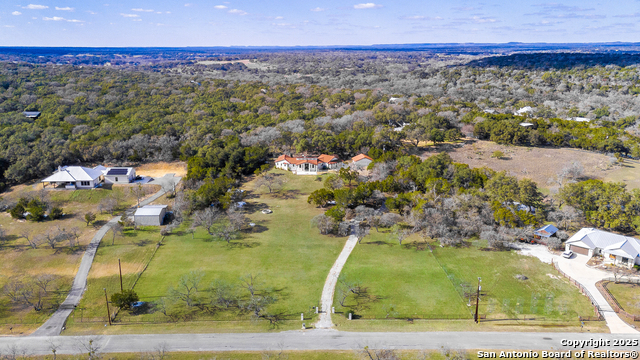 Image 4 of 50 For 715 Sunrise Trail