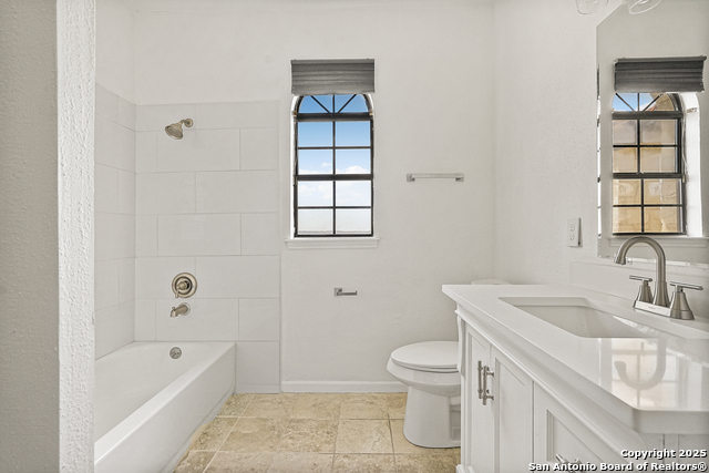 Image 44 of 50 For 715 Sunrise Trail