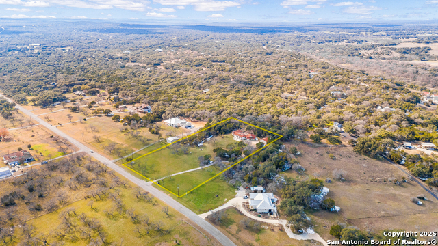 Image 9 of 50 For 715 Sunrise Trail