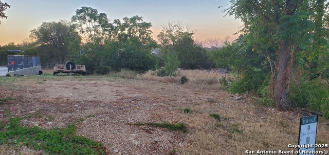 Image 2 of 22 For 717 Dittlinger