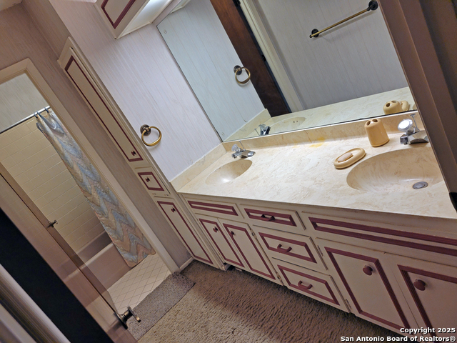 Listing photo id 13 for 14335 Turtle Rock