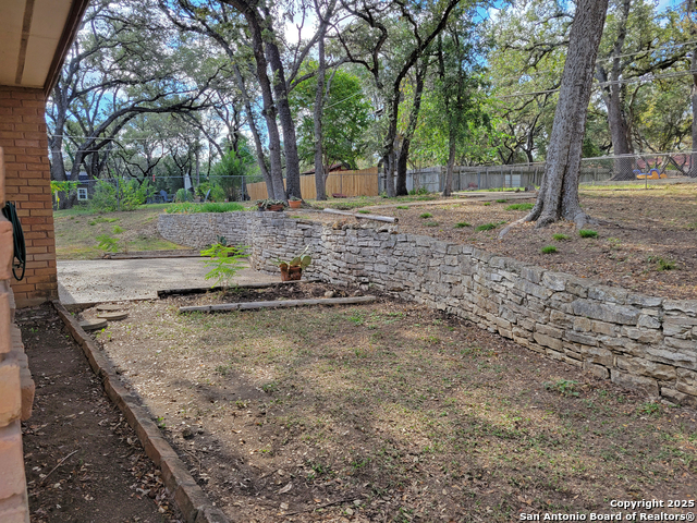 Listing photo id 24 for 14335 Turtle Rock