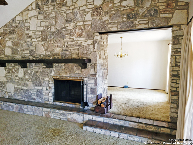 Listing photo id 3 for 14335 Turtle Rock