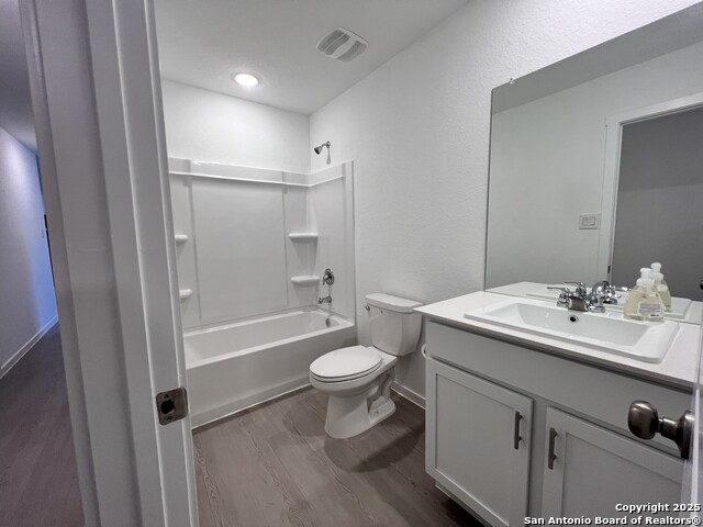 Image 16 of 23 For 3726 Glade Crk