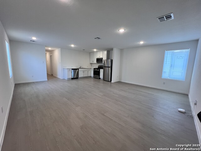 Image 3 of 23 For 3726 Glade Crk