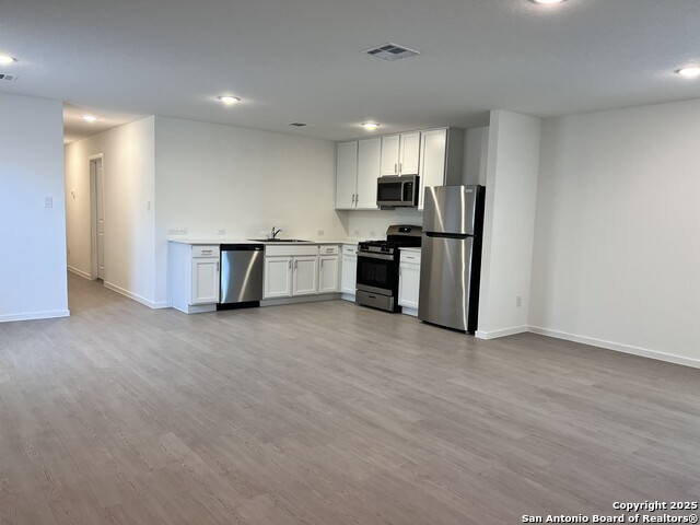 Image 5 of 23 For 3726 Glade Crk