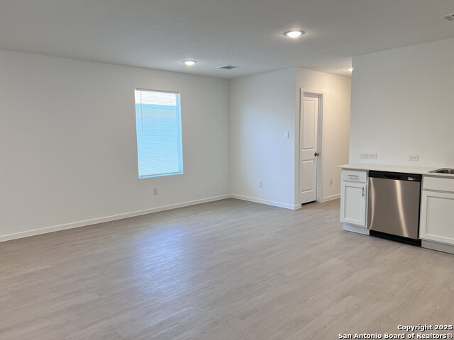 Image 6 of 23 For 3726 Glade Crk