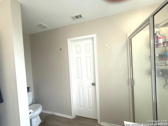 Image 19 of 28 For 251 Birchwood Bay