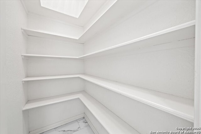 Listing photo id 16 for 2761 Morning Moon