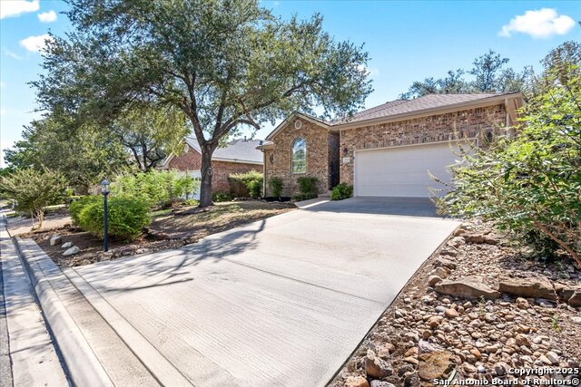 Listing photo id 31 for 2761 Morning Moon