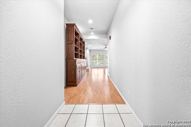 Listing photo id 6 for 2761 Morning Moon