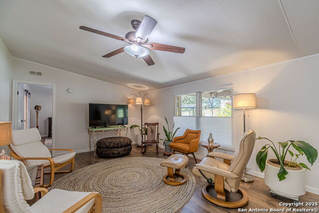 Image 12 of 69 For 384 Placid Cove