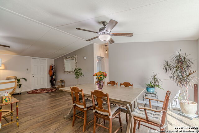 Image 18 of 69 For 384 Placid Cove