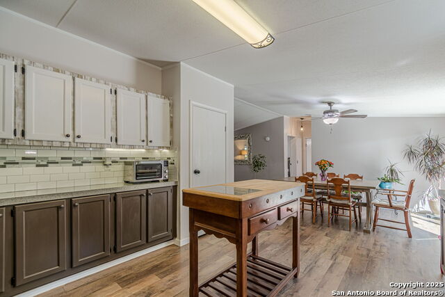 Image 23 of 69 For 384 Placid Cove