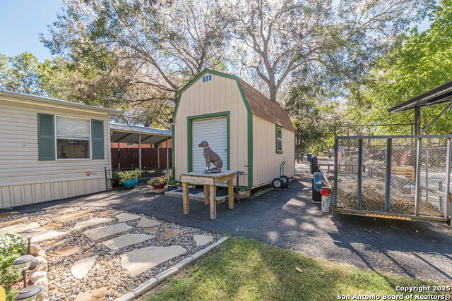 Image 43 of 69 For 384 Placid Cove