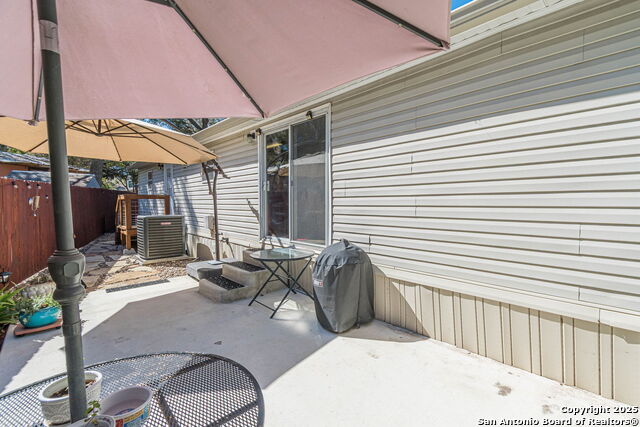 Image 54 of 69 For 384 Placid Cove