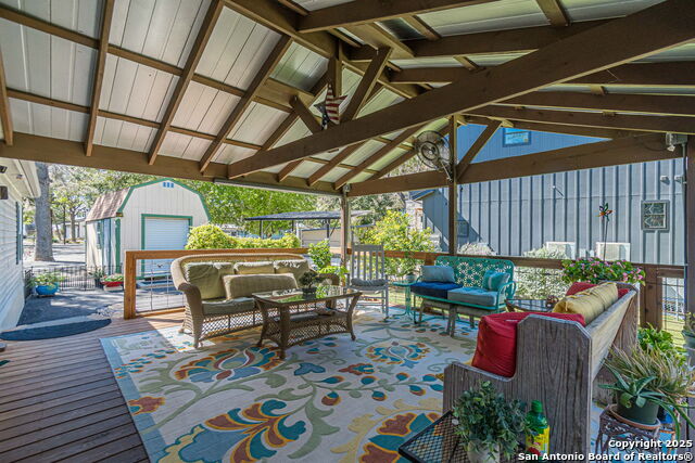 Image 9 of 69 For 384 Placid Cove