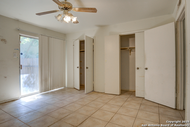 Listing photo id 18 for 8702 Village  Bldg 8 - 8