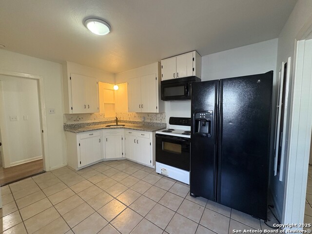 Listing photo id 5 for 703 El Monte Blvd