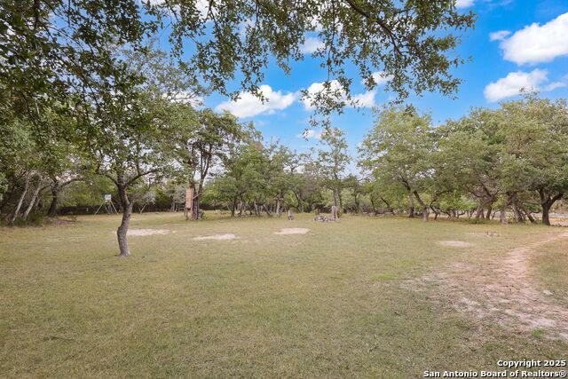 Image 8 of 8 For Lot 77 Okent