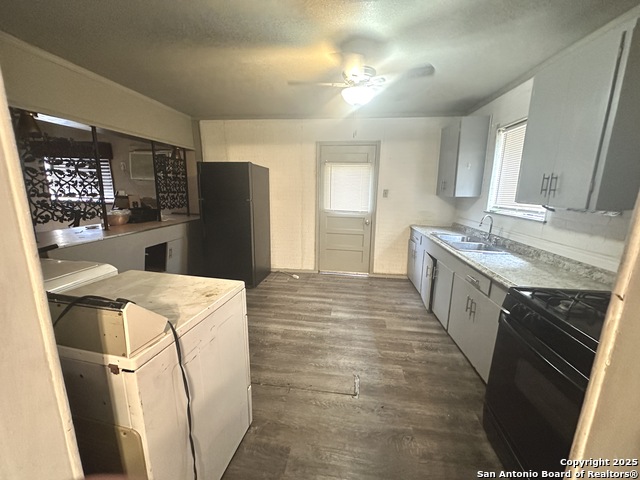 Listing photo id 9 for 370 Sterling