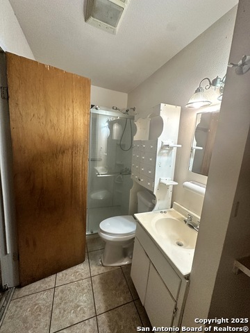 Listing photo id 7 for 370 Sterling