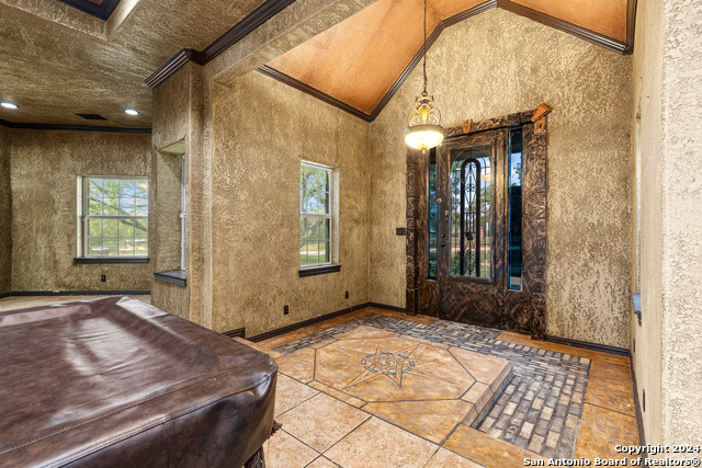 Image 16 of 49 For 424 Homecrest Dr