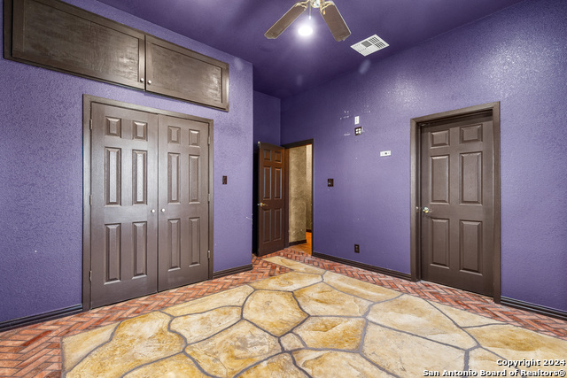 Image 31 of 49 For 424 Homecrest Dr