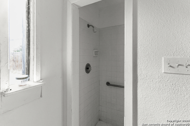 Image 14 of 34 For 7507 Sweet Valley