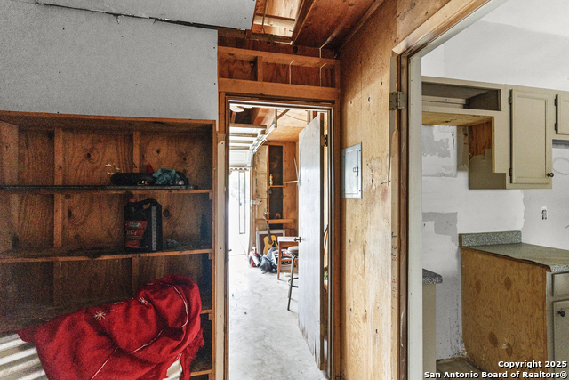 Image 32 of 34 For 7507 Sweet Valley