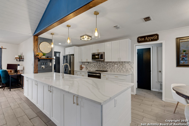 Image 13 of 42 For 2665 Casey Road