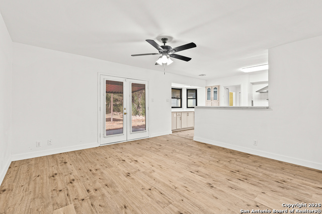 Image 3 of 18 For 9311 Contessa Dr