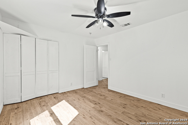 Image 8 of 18 For 9311 Contessa Dr