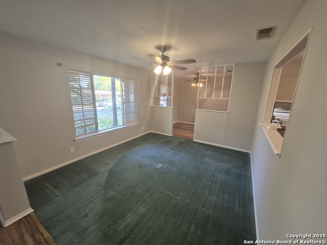 Image 12 of 46 For 205 Maple Dr.