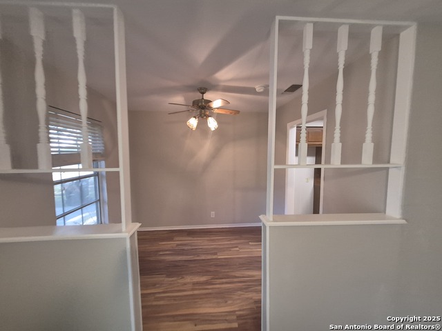 Image 14 of 46 For 205 Maple Dr.