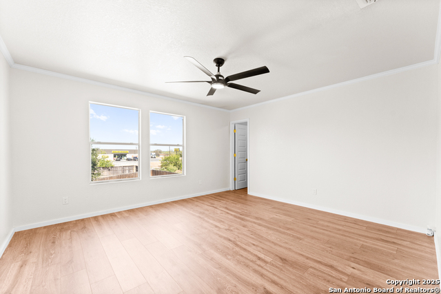 Listing photo id 17 for 4202 Waldon Pond