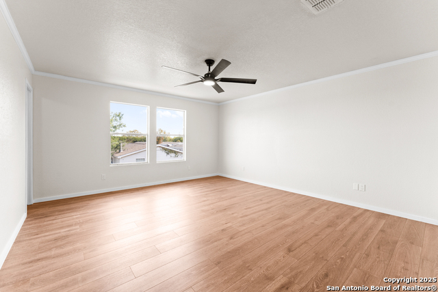 Listing photo id 20 for 4202 Waldon Pond